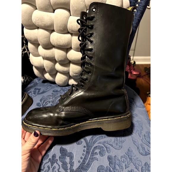 Dr Martens Black Leather 14 Eye Boots Made in England size 8/UK 6 - Picture 2 of 10